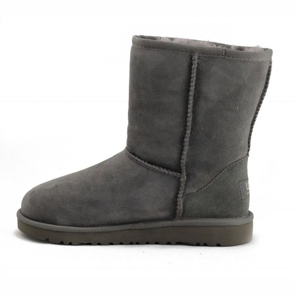 NEW UGG Kid Toddler Classic Grey Short Sheepskin Fur Lined Mid Calf Winter Boot
